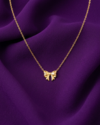 Stylish Bow Motif Pendant
