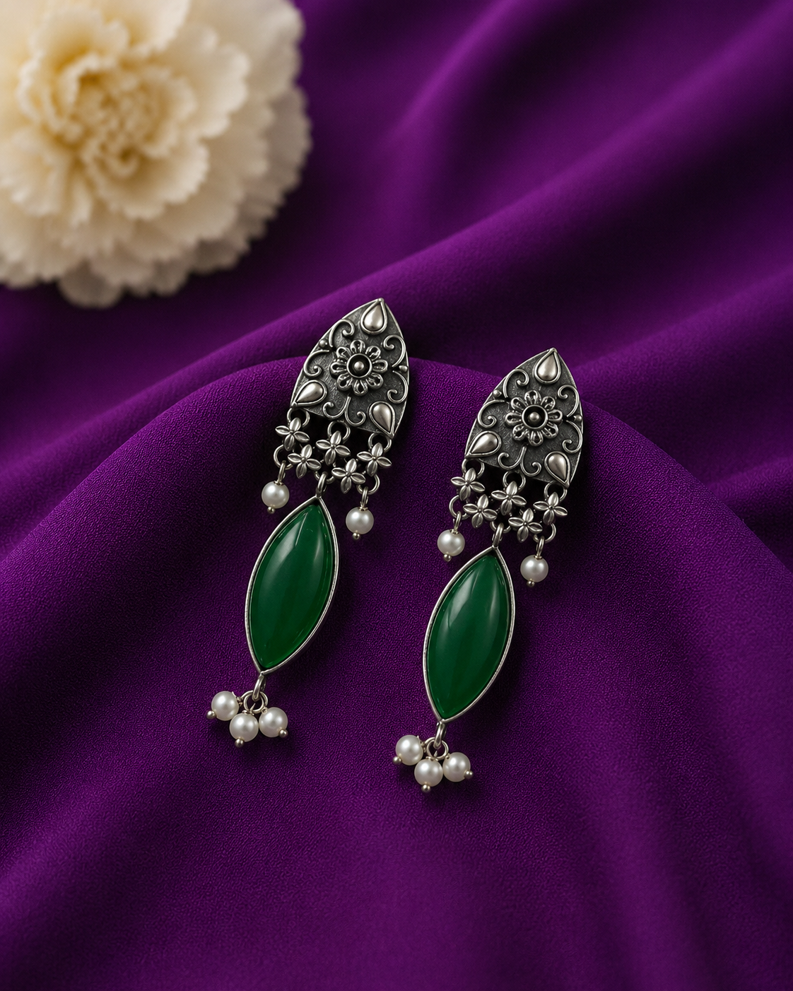 Lunaire Pearl Earrings