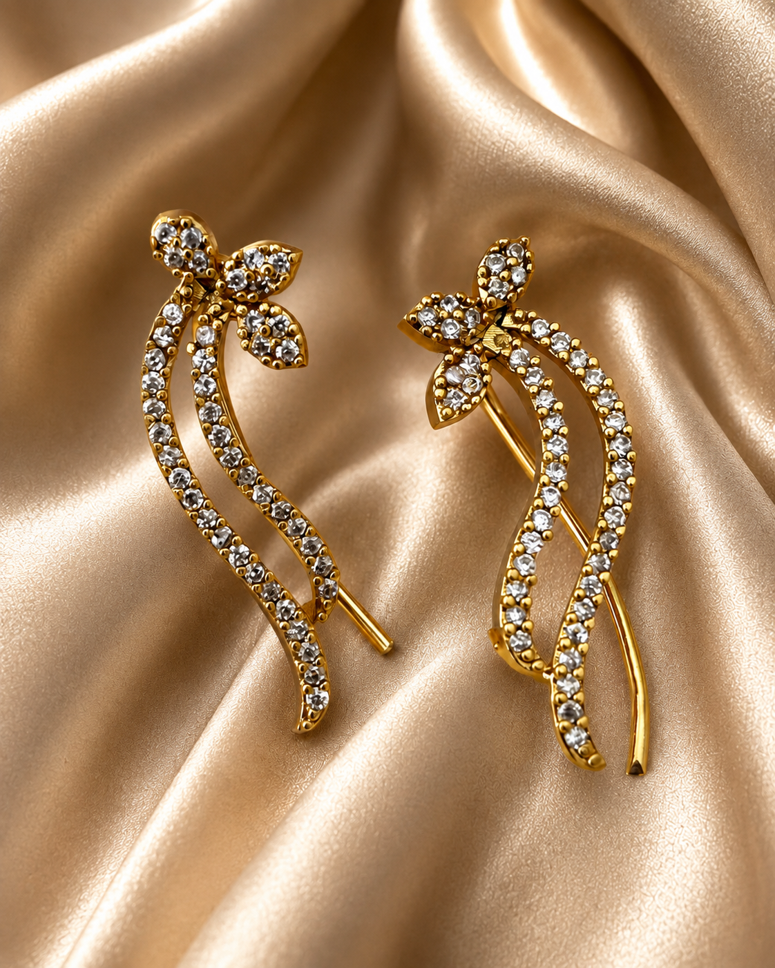 Aurelia Vine Ear Cuff