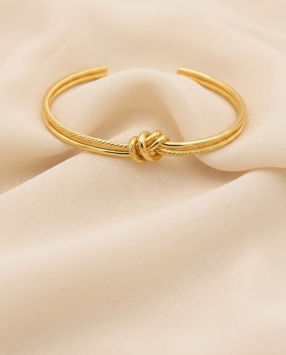 Textured Gold Knot Bracelet