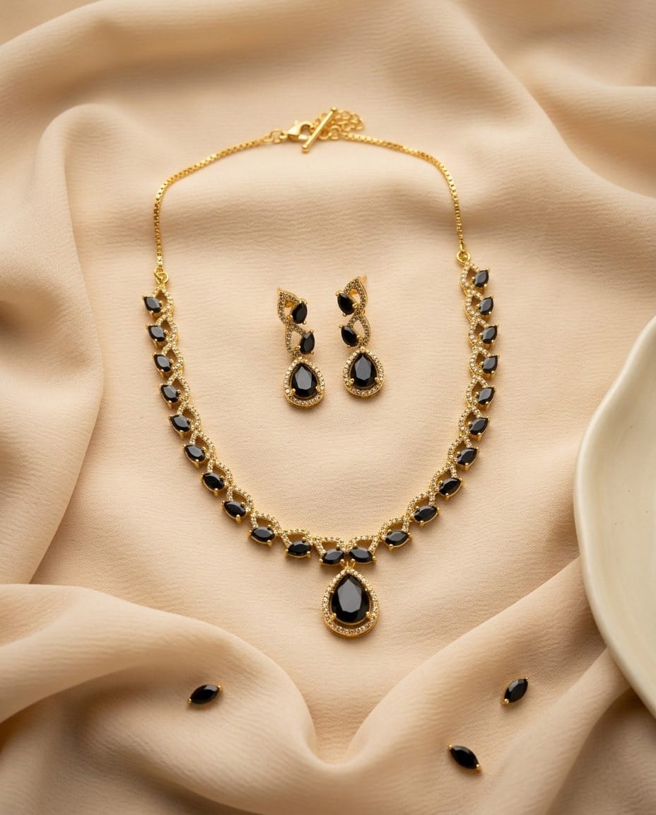 Onyx Sparkle Necklace Set