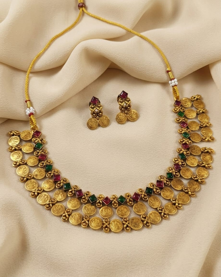 Traditional Coin Necklace Set