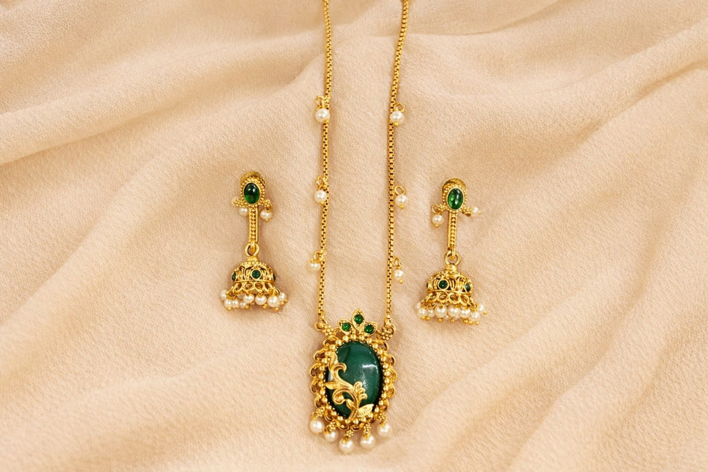 Pearl Drop Pendant Necklace Set