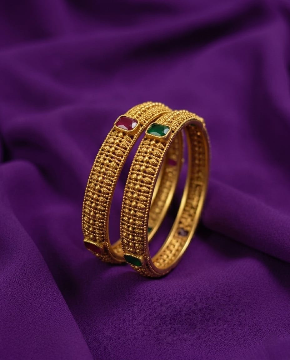 Antique Ruby Green Bangles