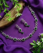 Oval Emerald Necklace Set