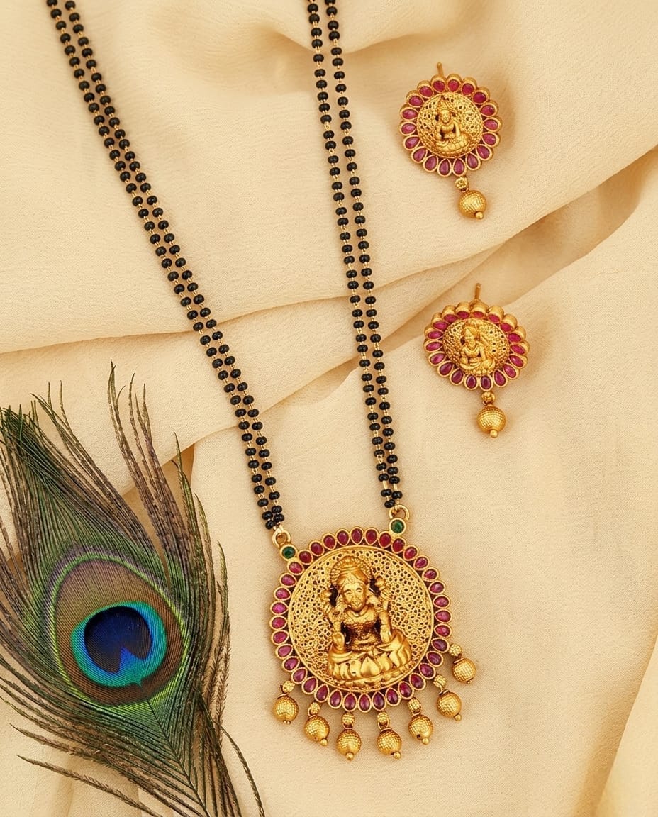 Temple Lakshmi Mangalsutra Set