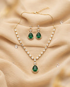 Emerald Teardrop Necklace Set
