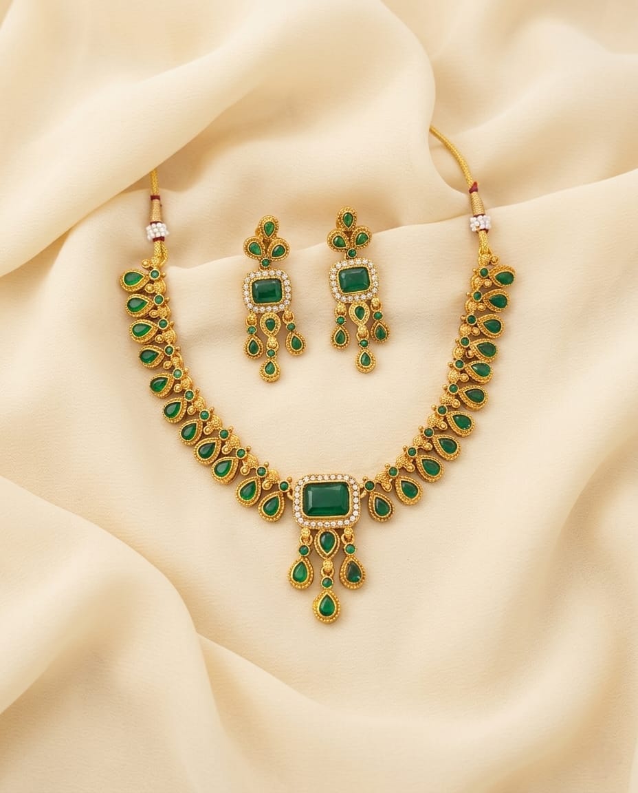 Bridal Teardrop Necklace Set